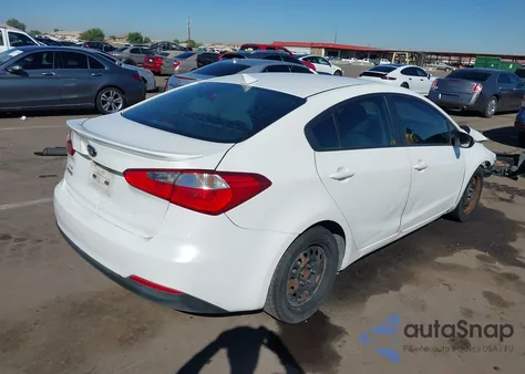 2016 Kia Forte Lx z USA, uszkodzony, nr VIN KNAFX4A69G5521731